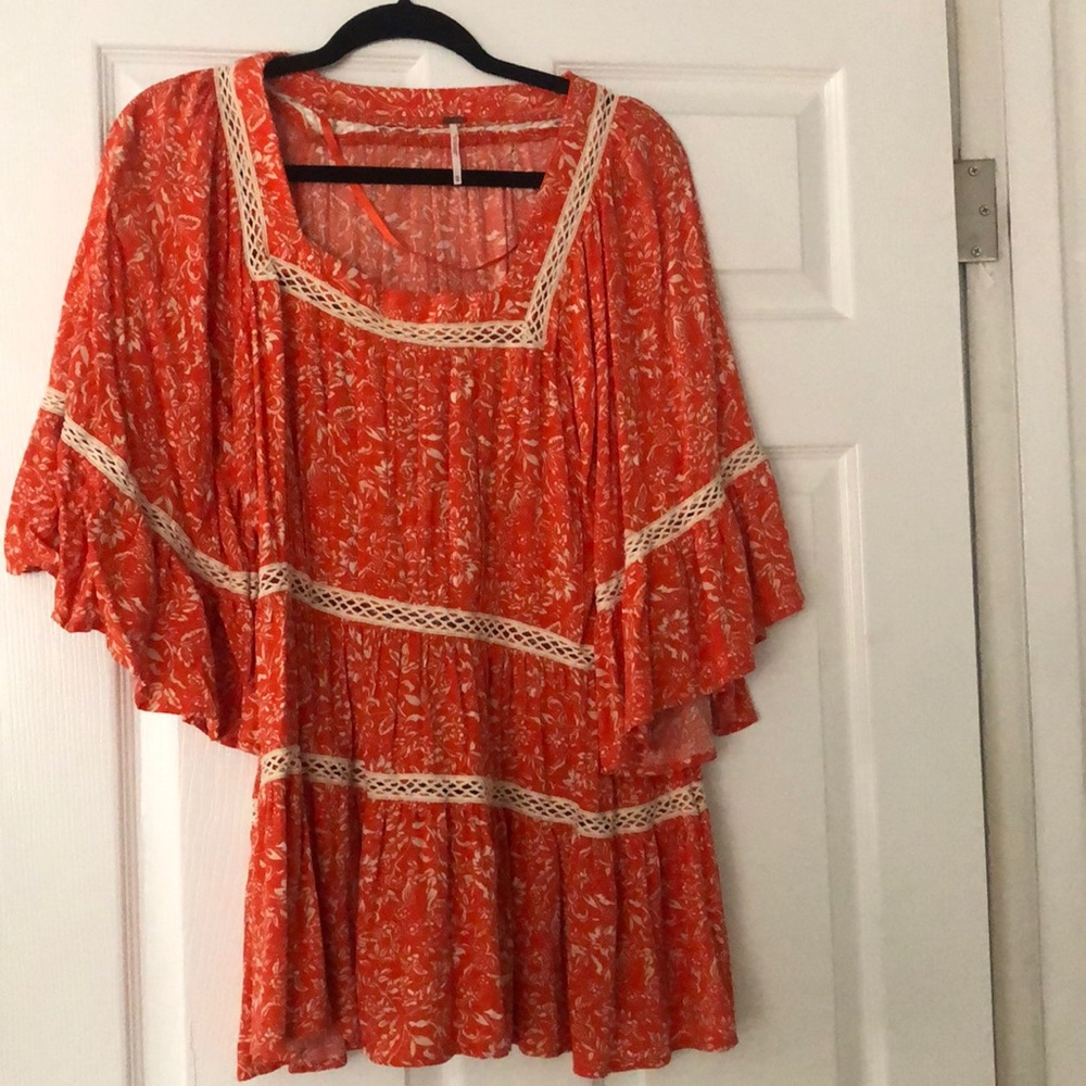 Free people bundle one new dress and one tunic.